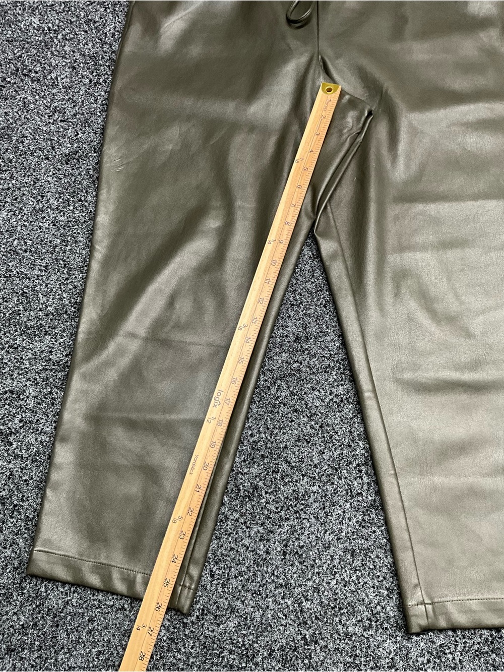 Loft Faux Leather Olive Drawstring Joggers XL - Picture 7 of 11